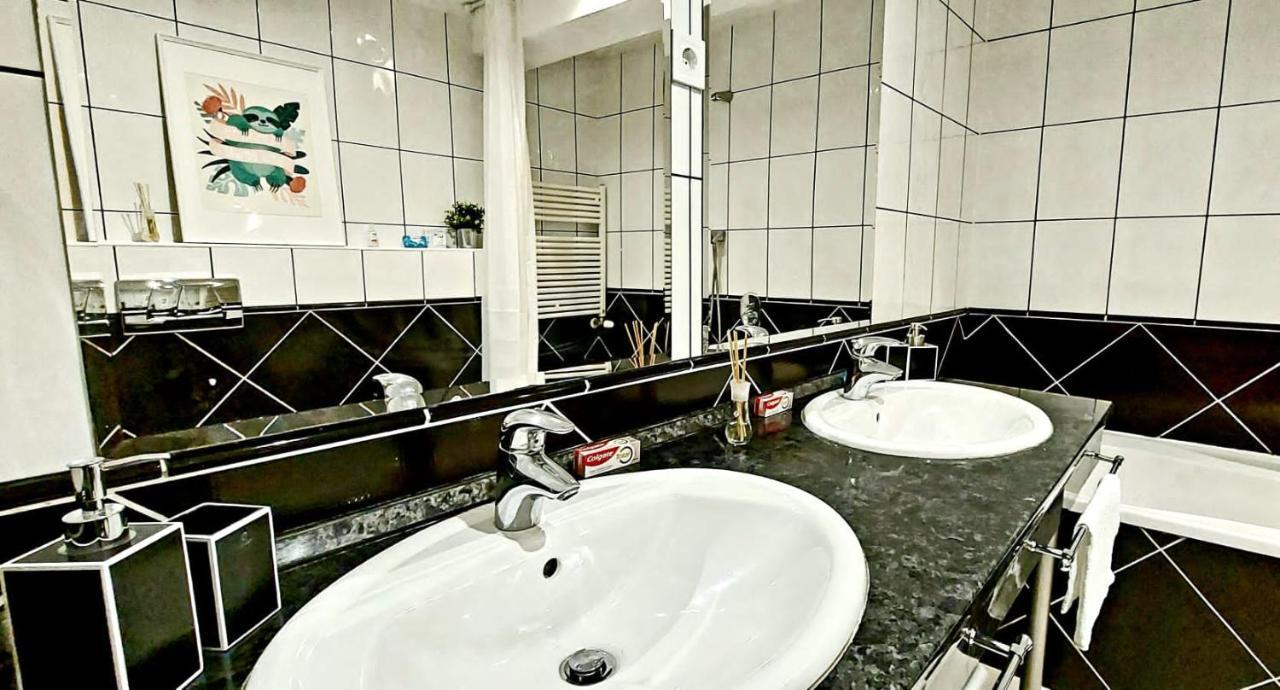 A+ Budapest Downtown Apartments Extérieur photo